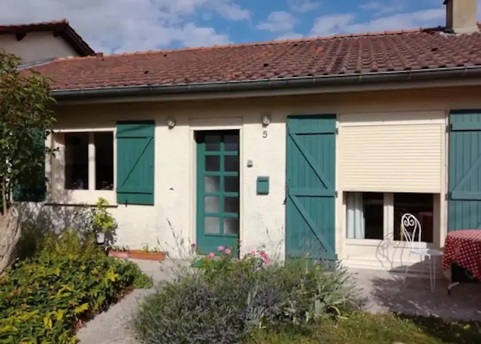 Au Clos Des Varnelles